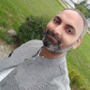 Meet your Posher, Atif